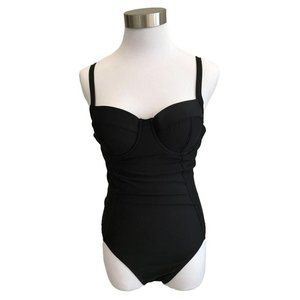 JCrew $110 Demi Underwire One-Piece Swimsuit Size 6 Black G1738 pool beach